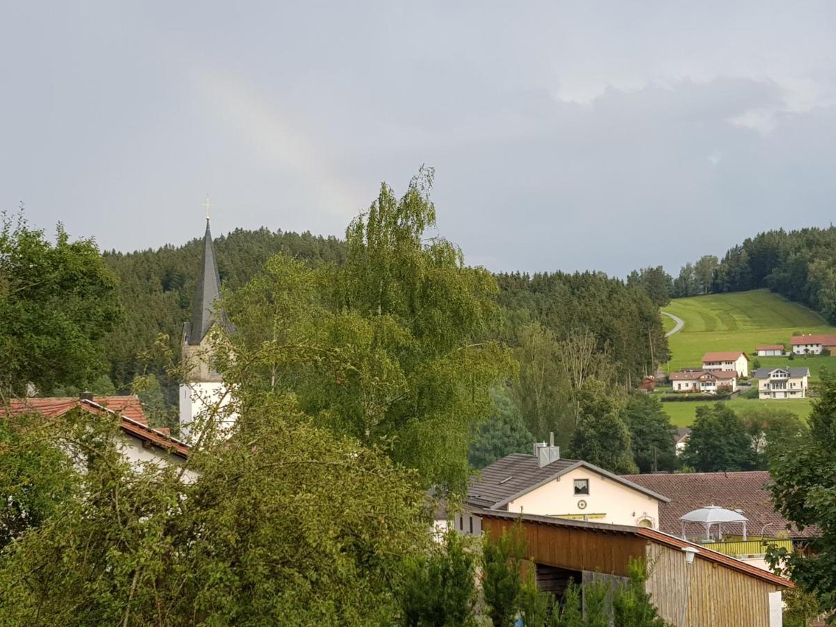 Ferienwohnung Am Kirchberg Achslach Exterior foto