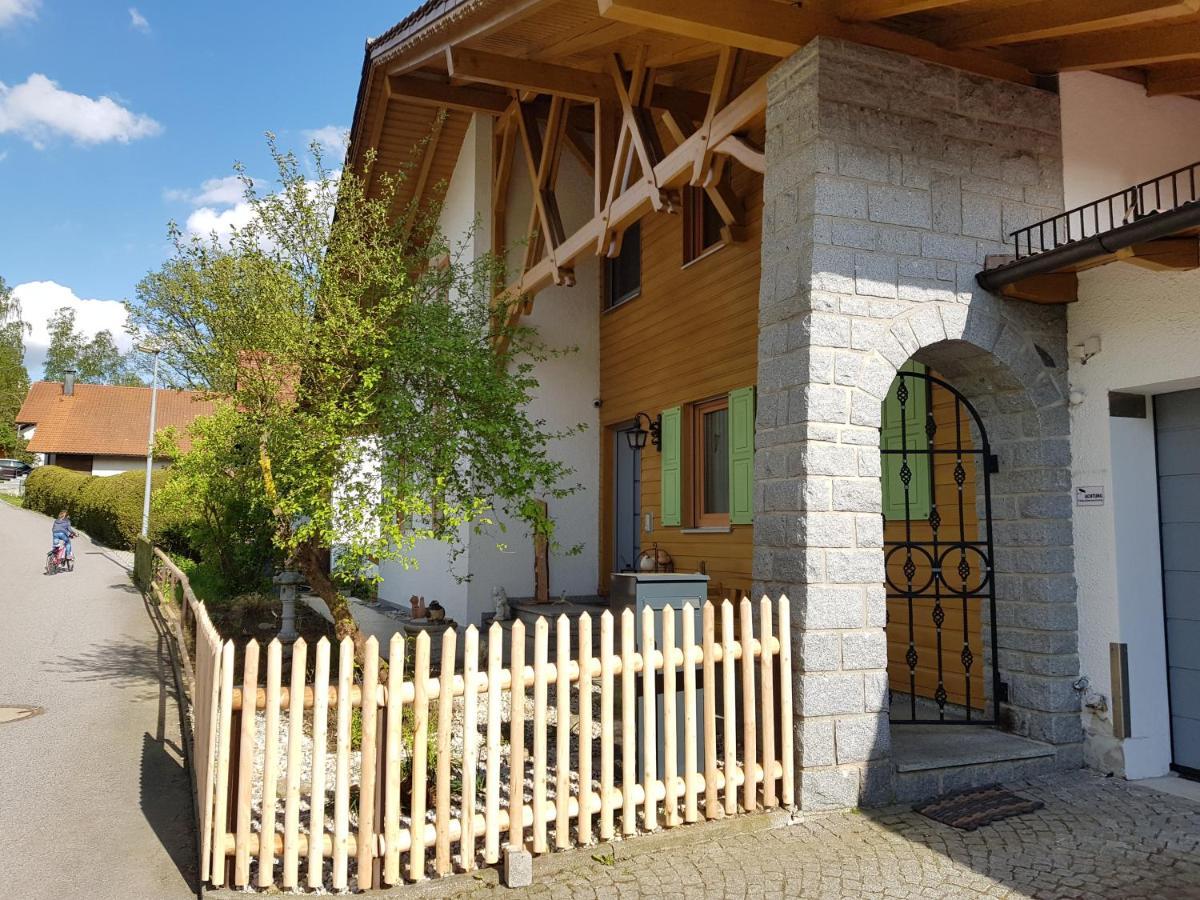 Ferienwohnung Am Kirchberg Achslach Exterior foto